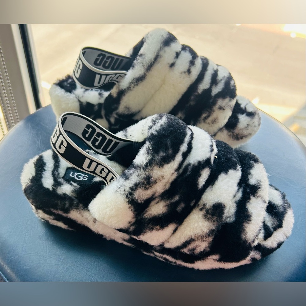 UGG Women Black & White Zebra Plush One-Piece Footies